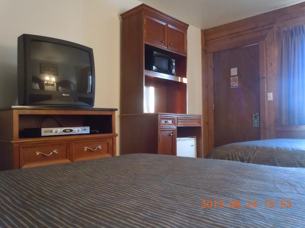 High Country Motel Bellevue 객실 사진